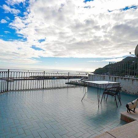 Casa Panoramica Con Terrazzo Leilighet Cetara Eksteriør bilde